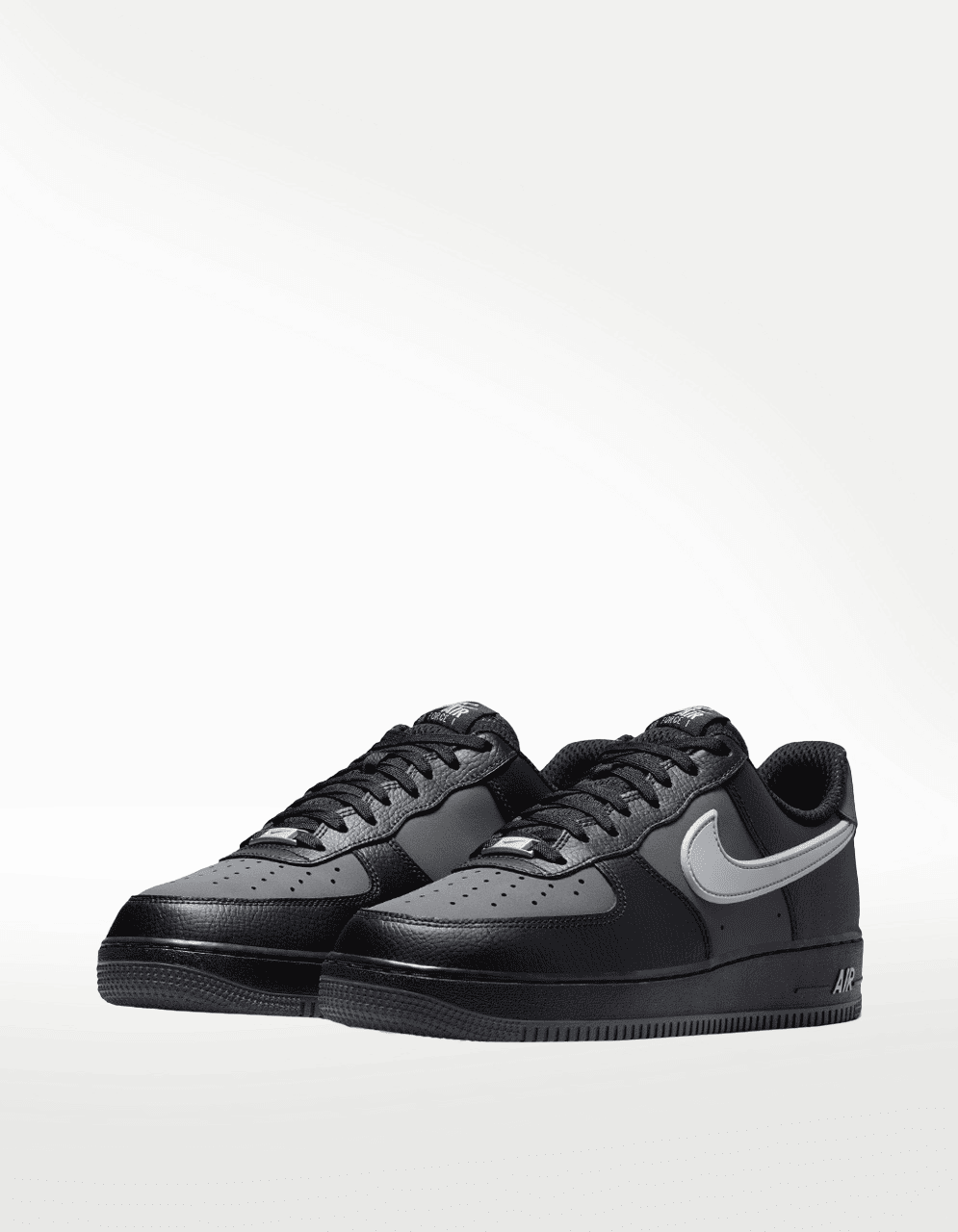 Tenis Nike Air Force 1 07 LV8 Negro - Hombre