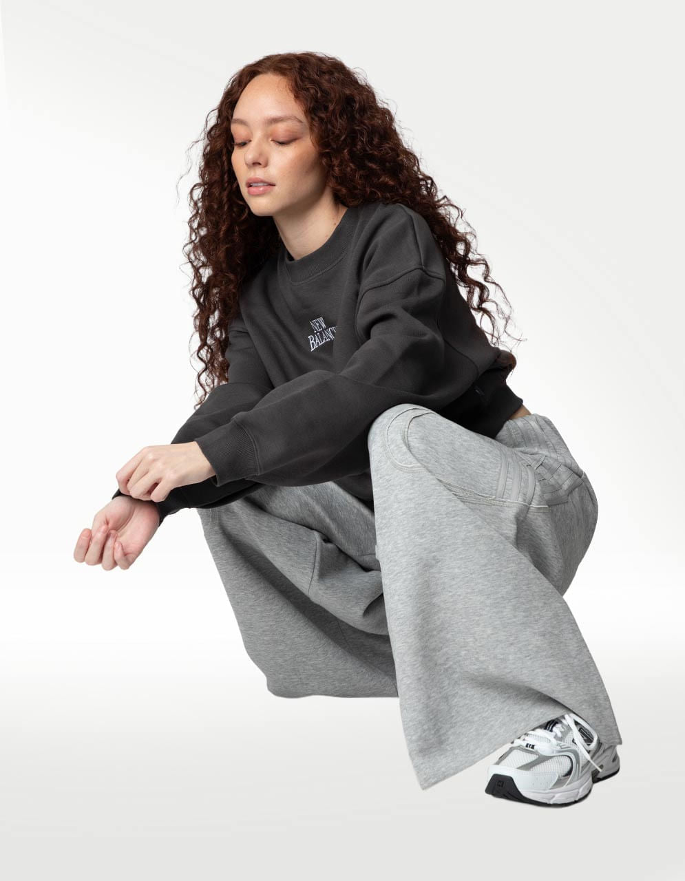 Sudadera New Balance Linear Heritage Flee Negro - Mujer