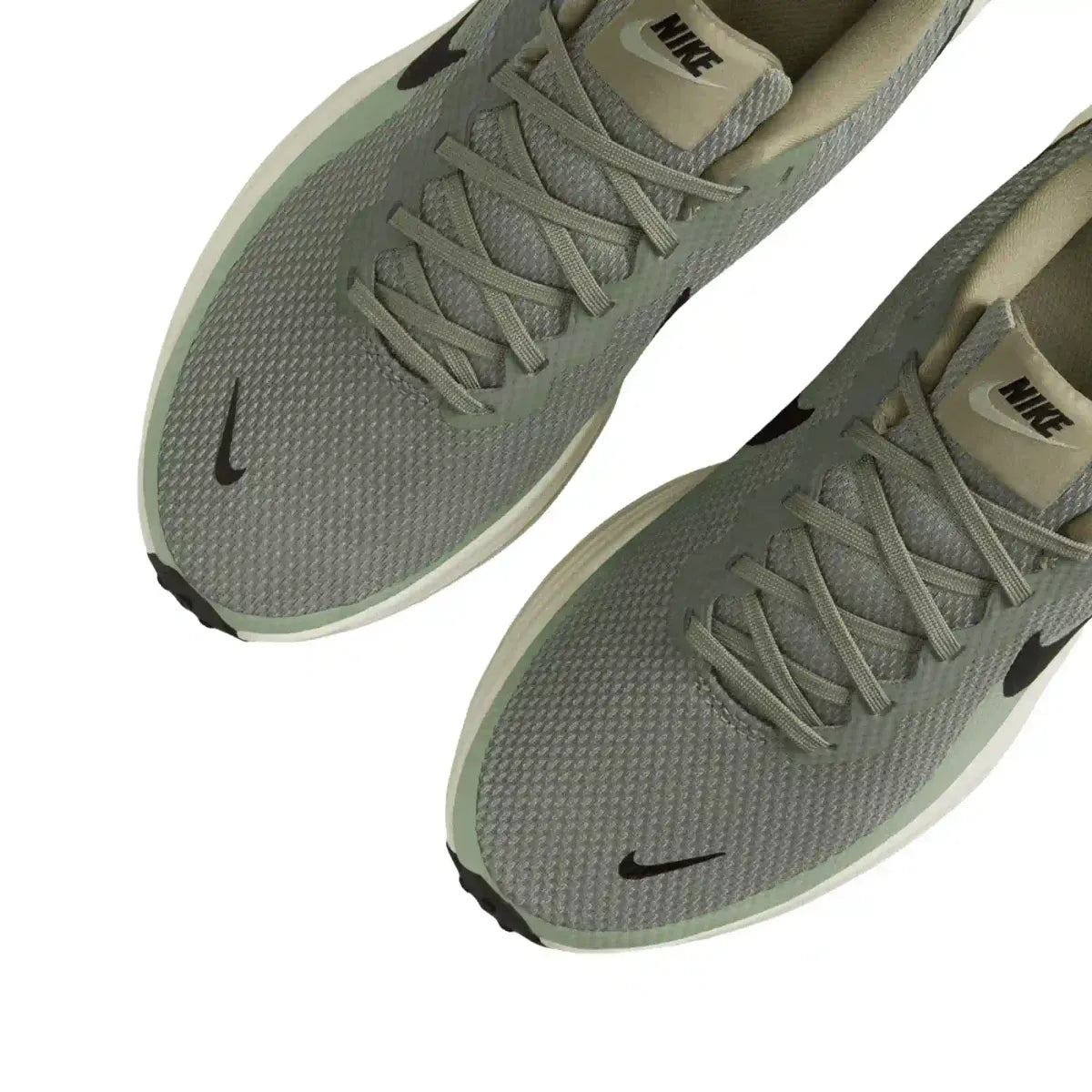 Tenis Nike Revolution 8 - Hombre