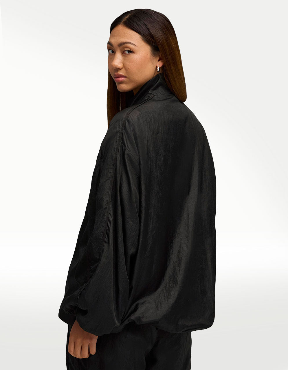 Chamarra Puma X Rosé T7 Oversized Track Negro - Mujer