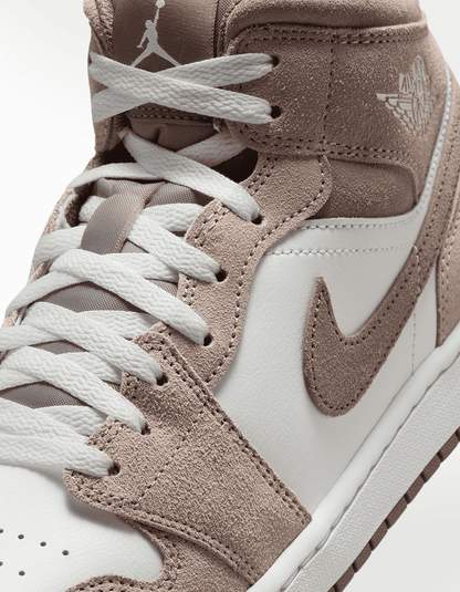 Tenis Jordan Air Jordan 1 Mid Multicolor - Hombre