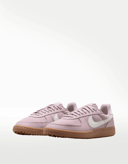 Tenis Nike Field General Negro - Mujer