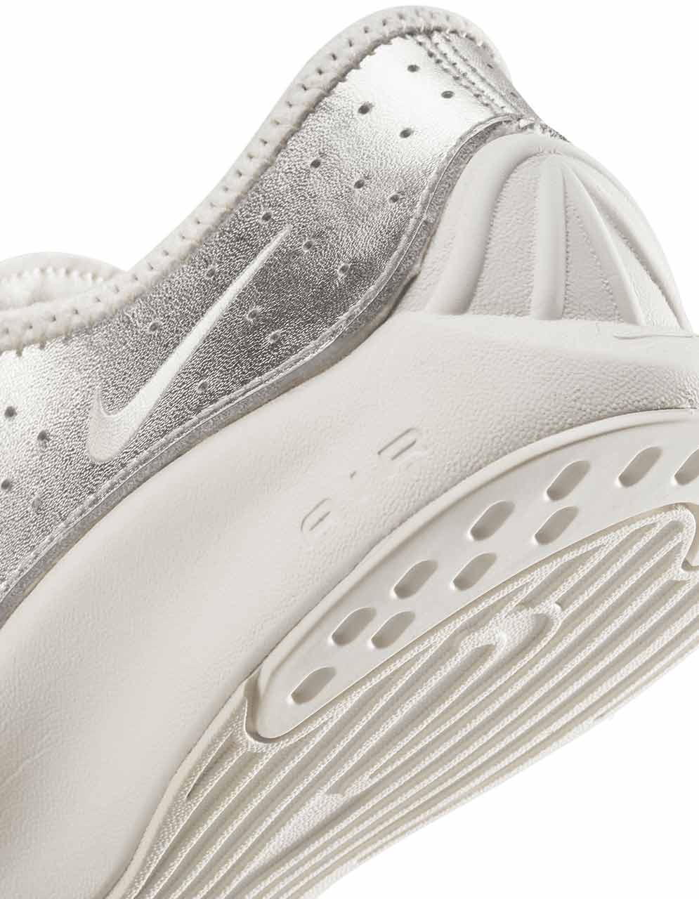 Tenis Nike Air Superfly Negro - Mujer