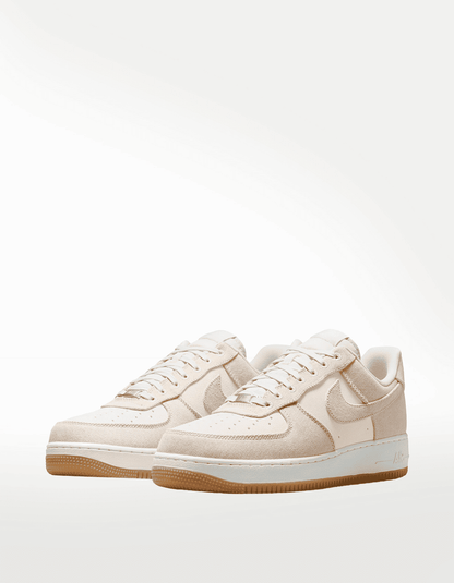 Tenis Nike Air Force 1 07 LV8 Gris - Hombre