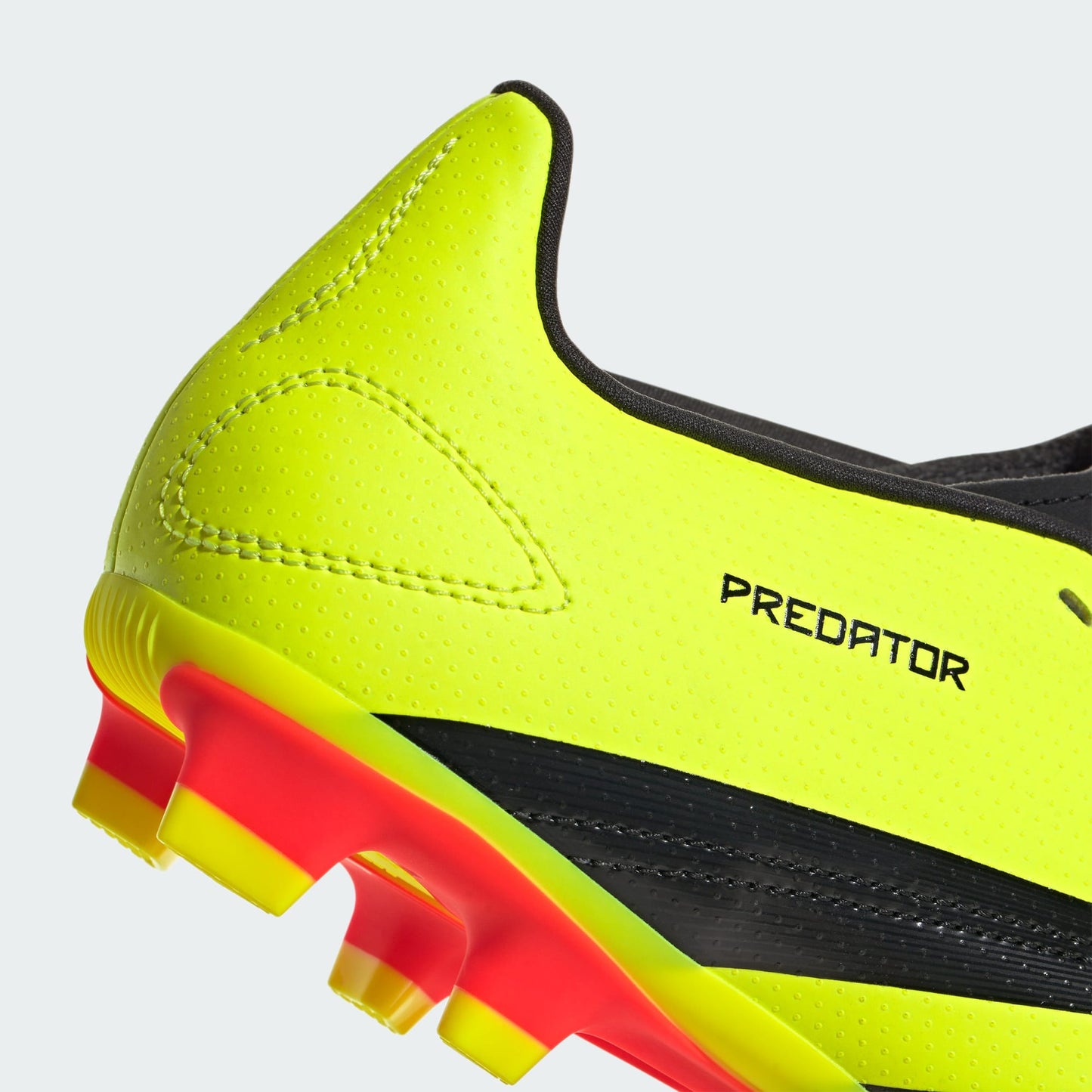 Tenis de Futbol Adidas Predator Club FXG - Hombre