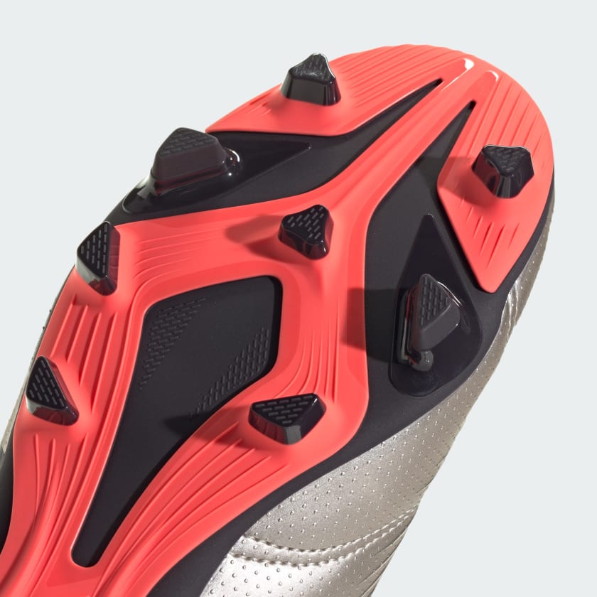 Tenis Adidas Predator Club FXG - Hombre