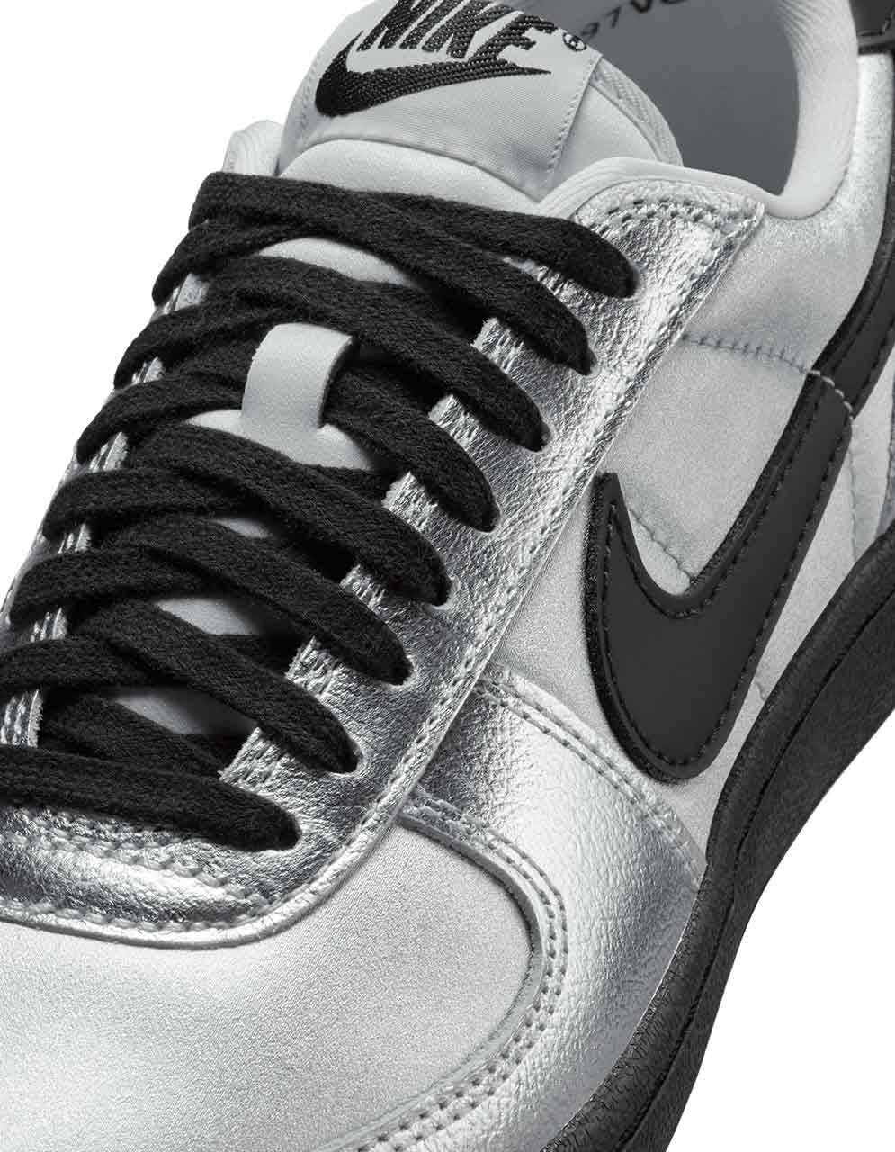 Tenis Nike Field General Negro - Mujer