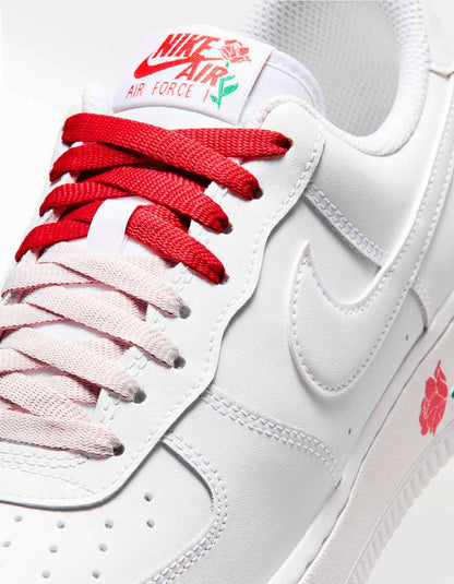 Tenis Nike Air Force 1 07 SE Blanco - Mujer