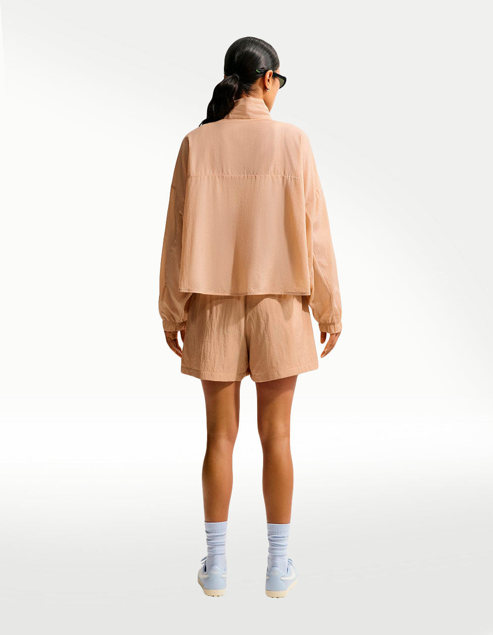 Chamarra Nike W NSW Ltwt Ripswr Café - Mujer