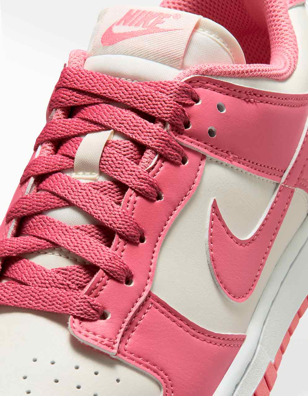 Tenis Nike Dunk Low Blanco - Mujer