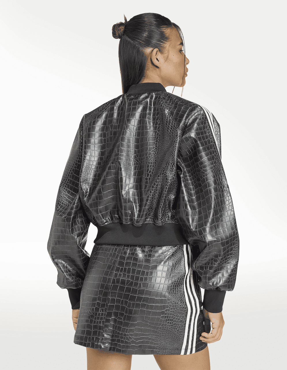 Chamarra Adidas SST Plthr Negro - Mujer