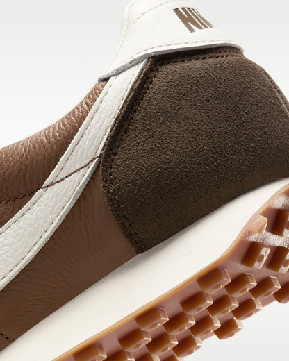 Tenis Nike LD-1000 Premium Café - Hombre