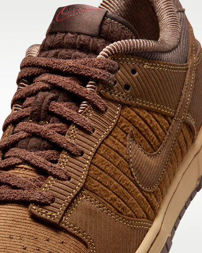 Tenis Nike Dunk Low Retro Premium - Hombre