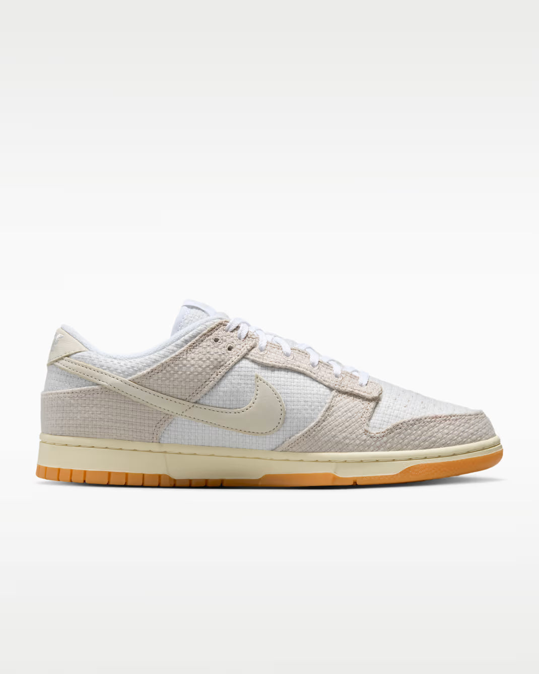 Tenis para hombre Nike Dunk Low Retro SE - Beige