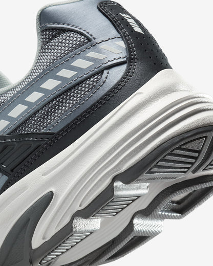 Tenis Nike Initiator - Hombre