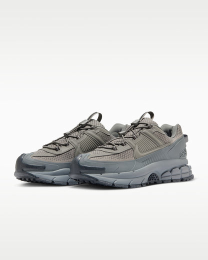 Tenis Nike Zoom Vomero Roam - Hombre