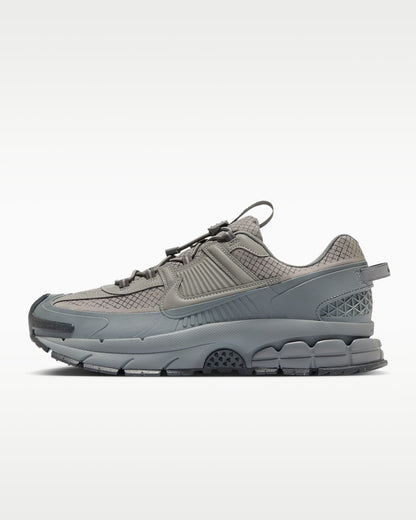Tenis Nike Zoom Vomero Roam - Hombre