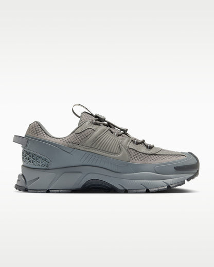 Tenis Nike Zoom Vomero Roam - Hombre