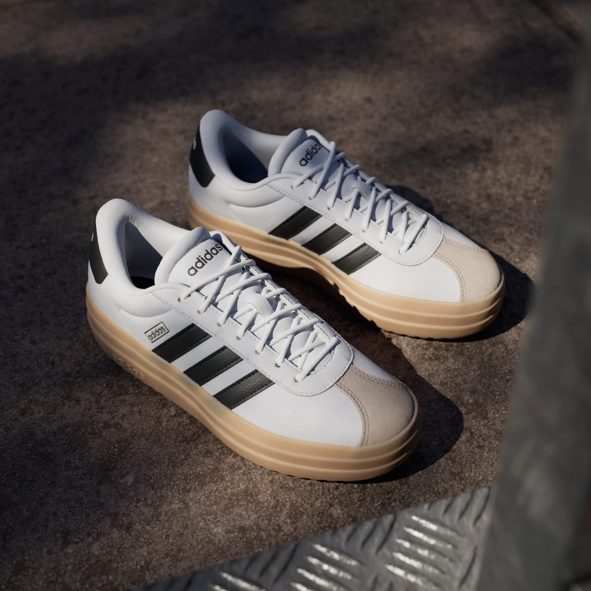 Tenis Adidas VL Court Bold - Mujer