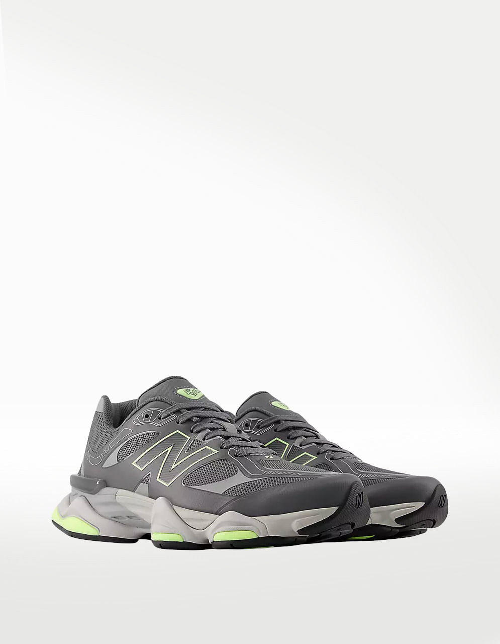 Tenis New Balance 9060 Negro - Mujer