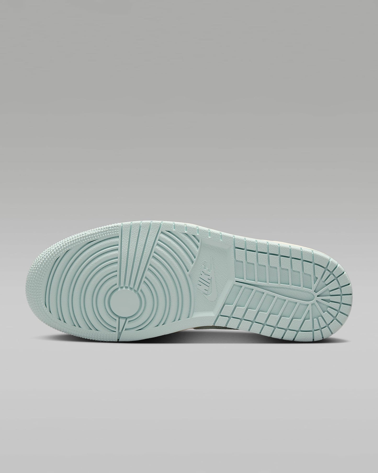 Tenis Nike Air Jordan 1 Low - Blanco