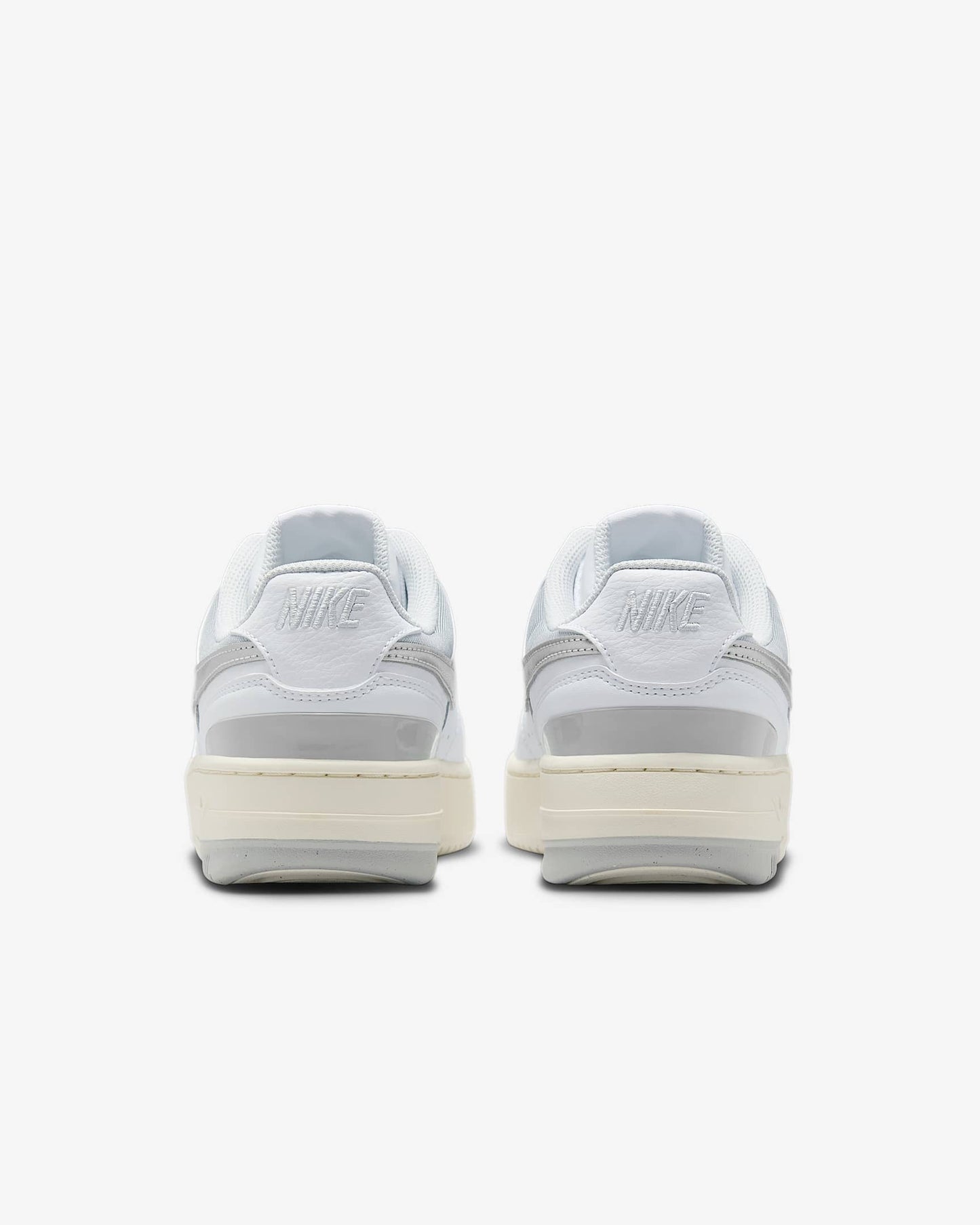 Tenis Nike Gamma Force Blanco - Mujer