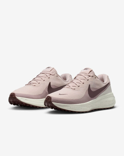 Tenis Nike Revolution 8 SE - Mujer